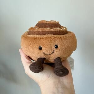 AUTHENTIC Jellycat Cinnamon Bun Amuseables NWT - Fast Shipping!